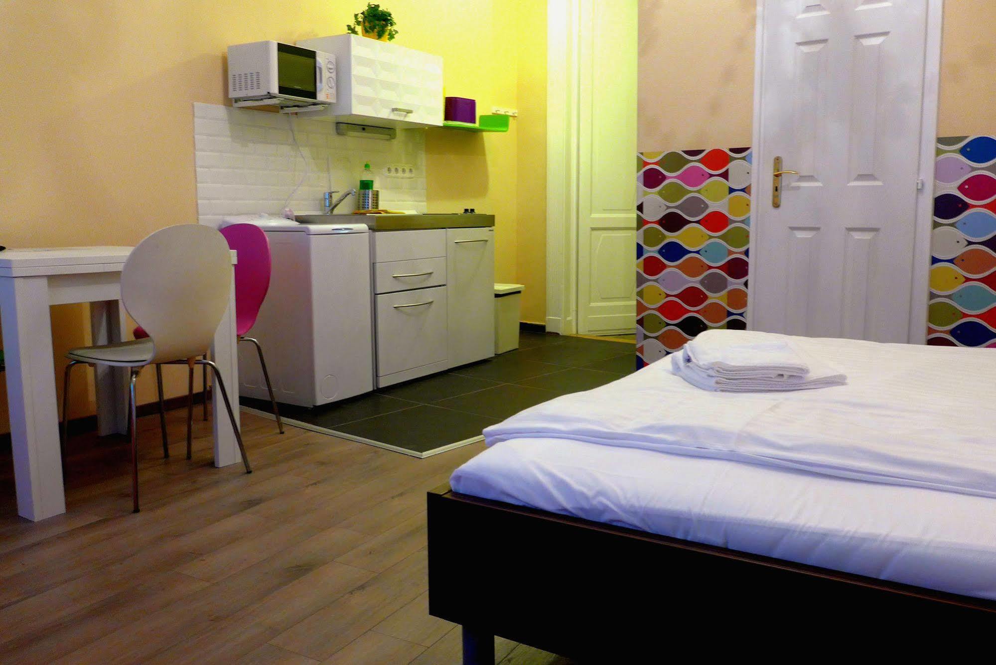 Amber Terrace Studios Downtown Budapest Extérieur photo