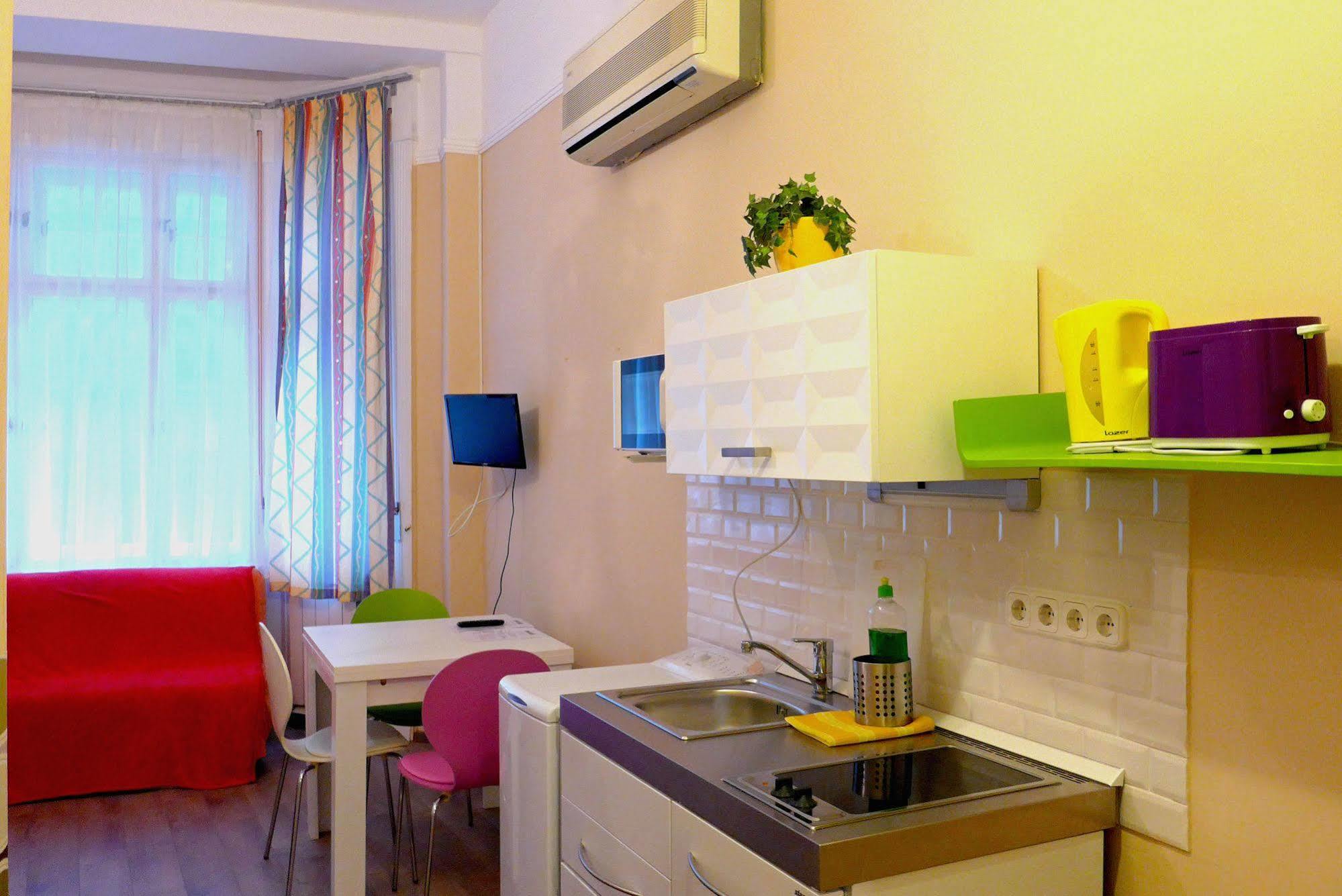 Amber Terrace Studios Downtown Budapest Extérieur photo