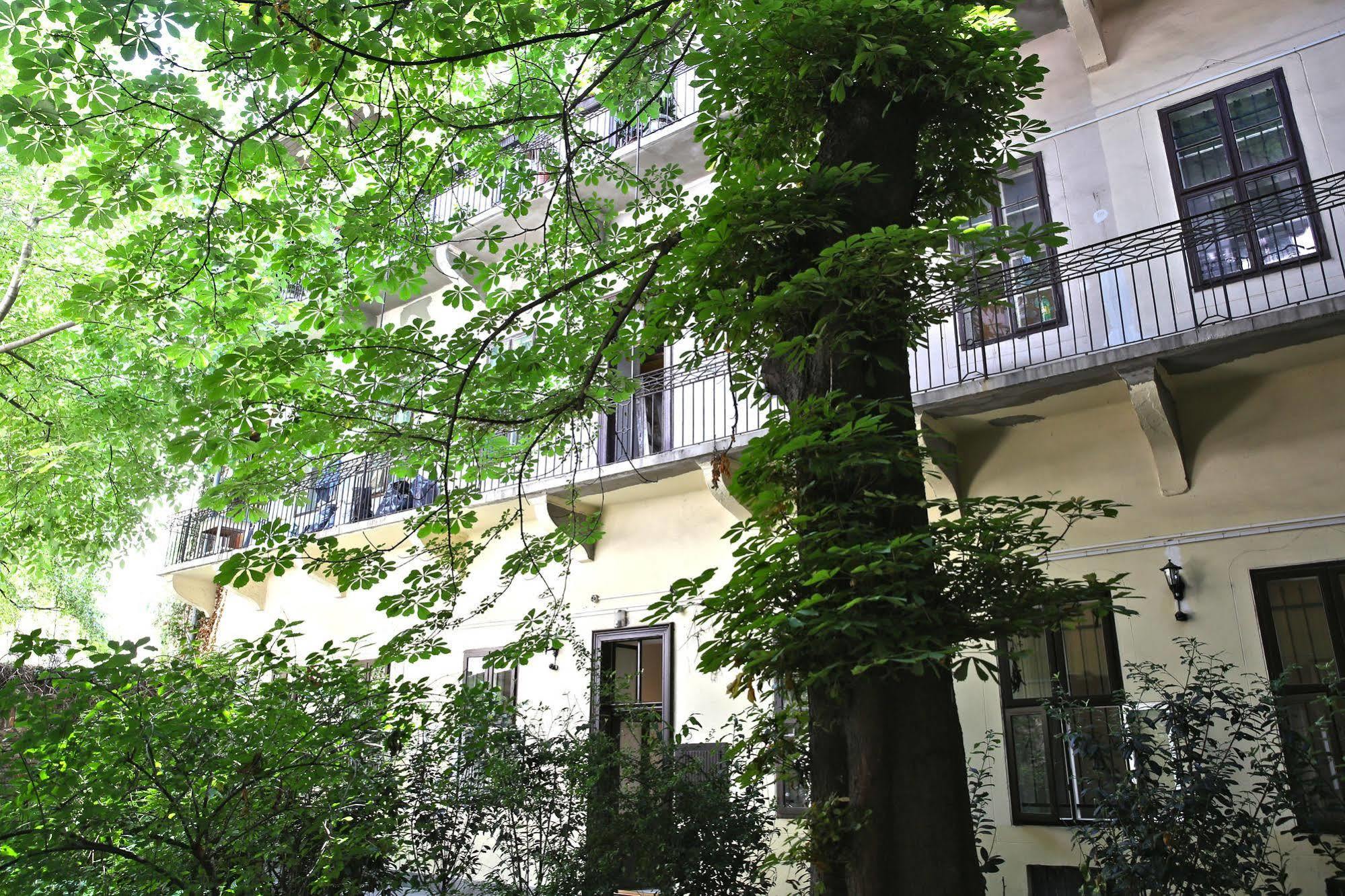 Amber Terrace Studios Downtown Budapest Extérieur photo