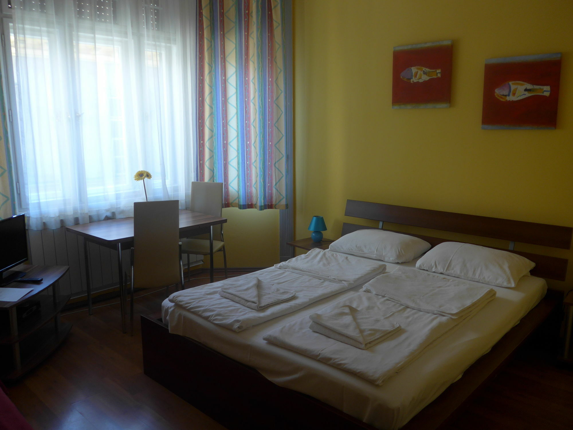 Amber Terrace Studios Downtown Budapest Extérieur photo
